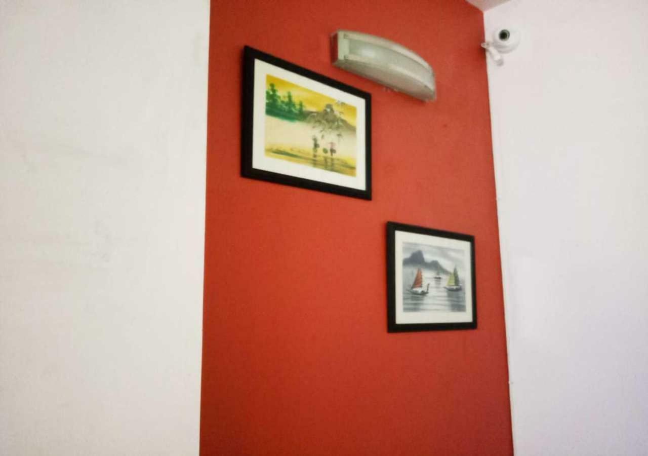 J P Residency Hotel เกรทเตอร์นอยดา ภายนอก รูปภาพ